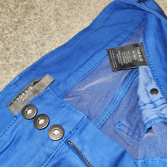 Torrid Blue Ankle Cropped Pants - Picture 3 of 5
